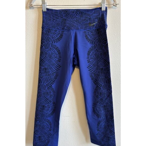 Nike Royal Blue Tribal Yoga Leggings Capris Legendary Print Dri Fit Training XS - Picture 10 of 12